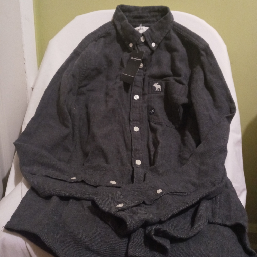 abercrombie kids Boys Gray Long Sleeve Button Down Shirt, Size- 11/12